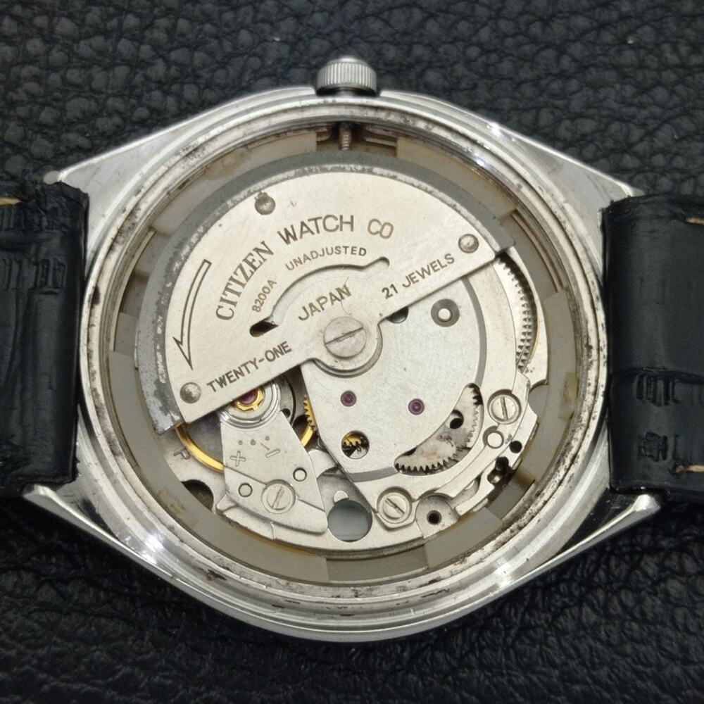 Vintage 1991 Citizen Automatic Mens Silver Watch W/daydate & Red accents - Picture 9 of 10